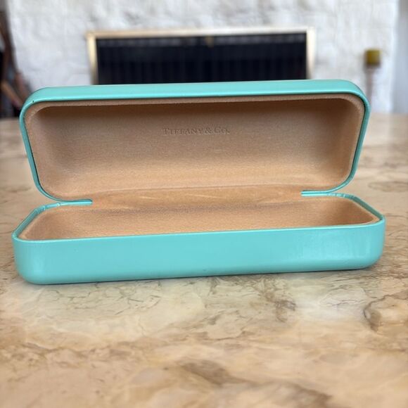 Tiffany & Co. Blue Hardshell Glasses Case Authentic - Picture 6 of 7
